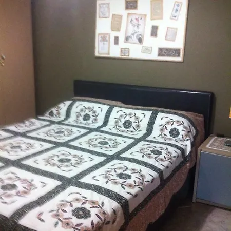 Lovely House With Garden At An Excellent Location! 別荘 アグリア