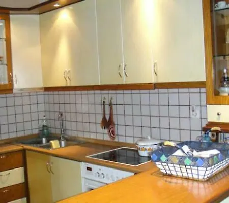 Lovely House With Garden At An Excellent Location! *