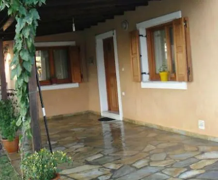 Lovely House With Garden At An Excellent Location! Holiday home